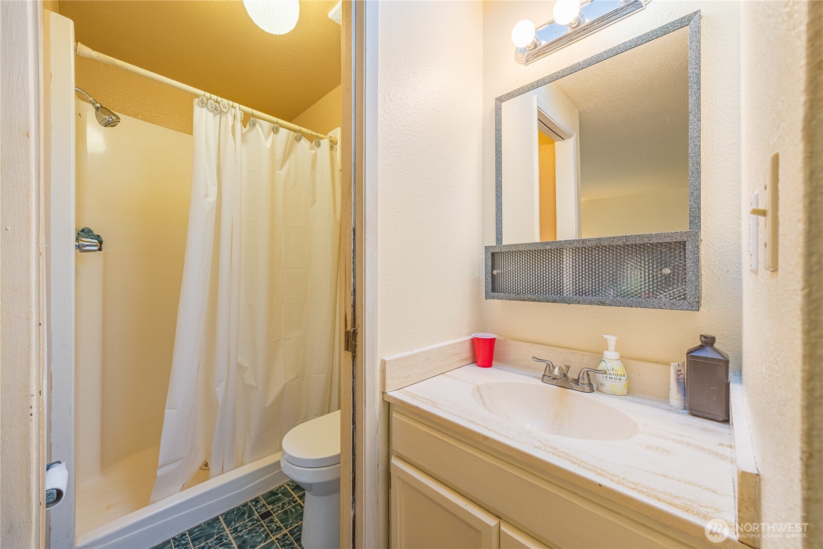 2095 Bear Creek Road Property Photo 13