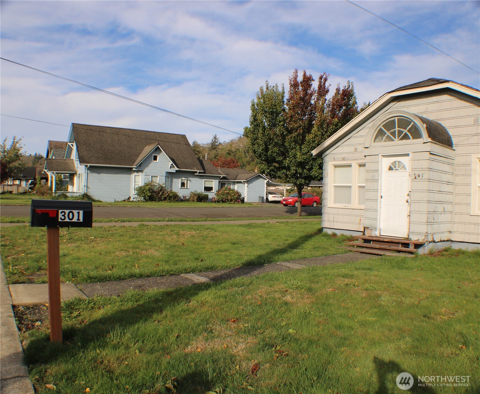 301 Eklund Avenue Property Photo 3