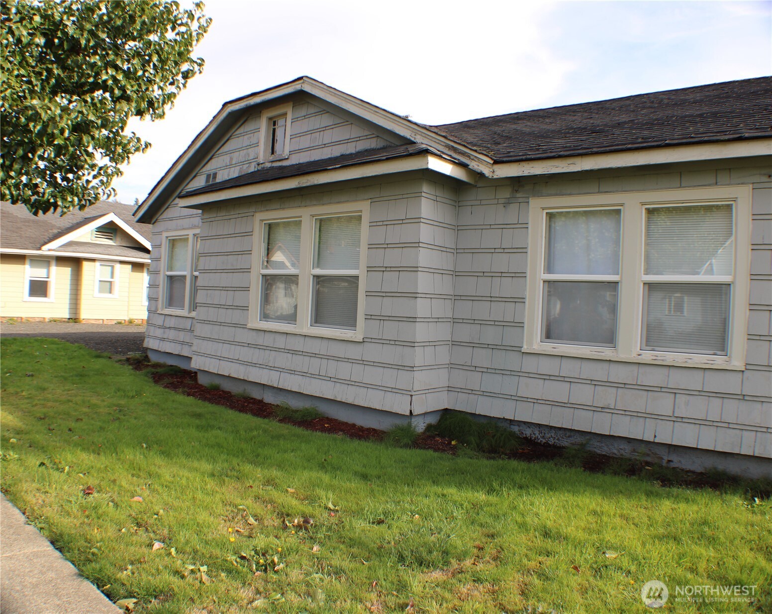 301 Eklund Avenue Property Photo 5