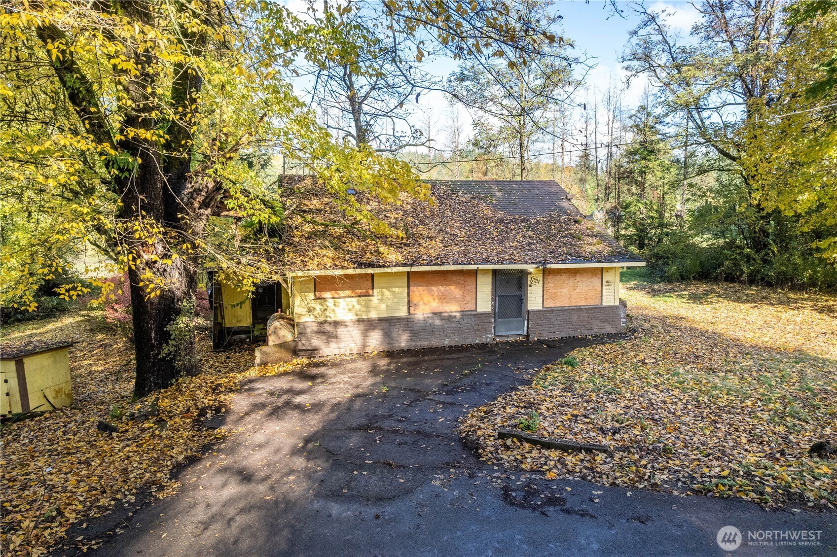 2104 Delameter Road Property Photo 3