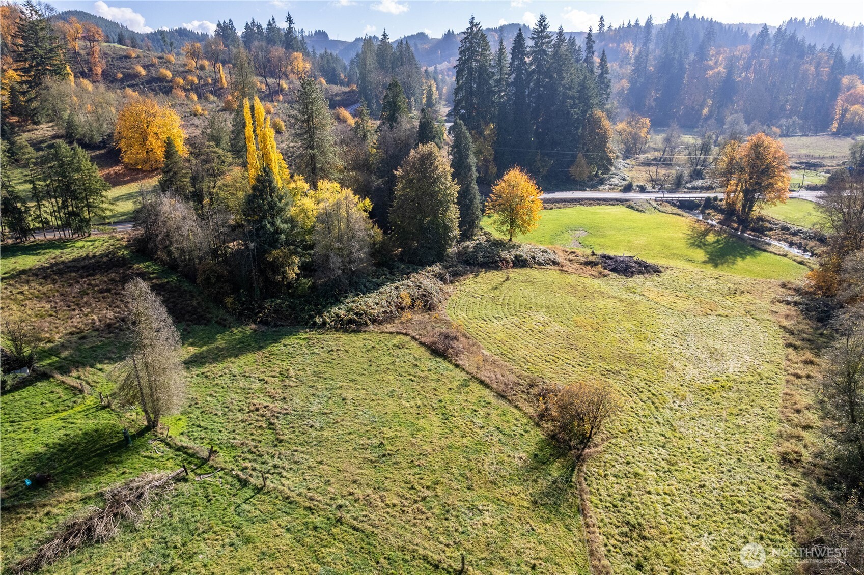 2104 Delameter Road Property Photo 7