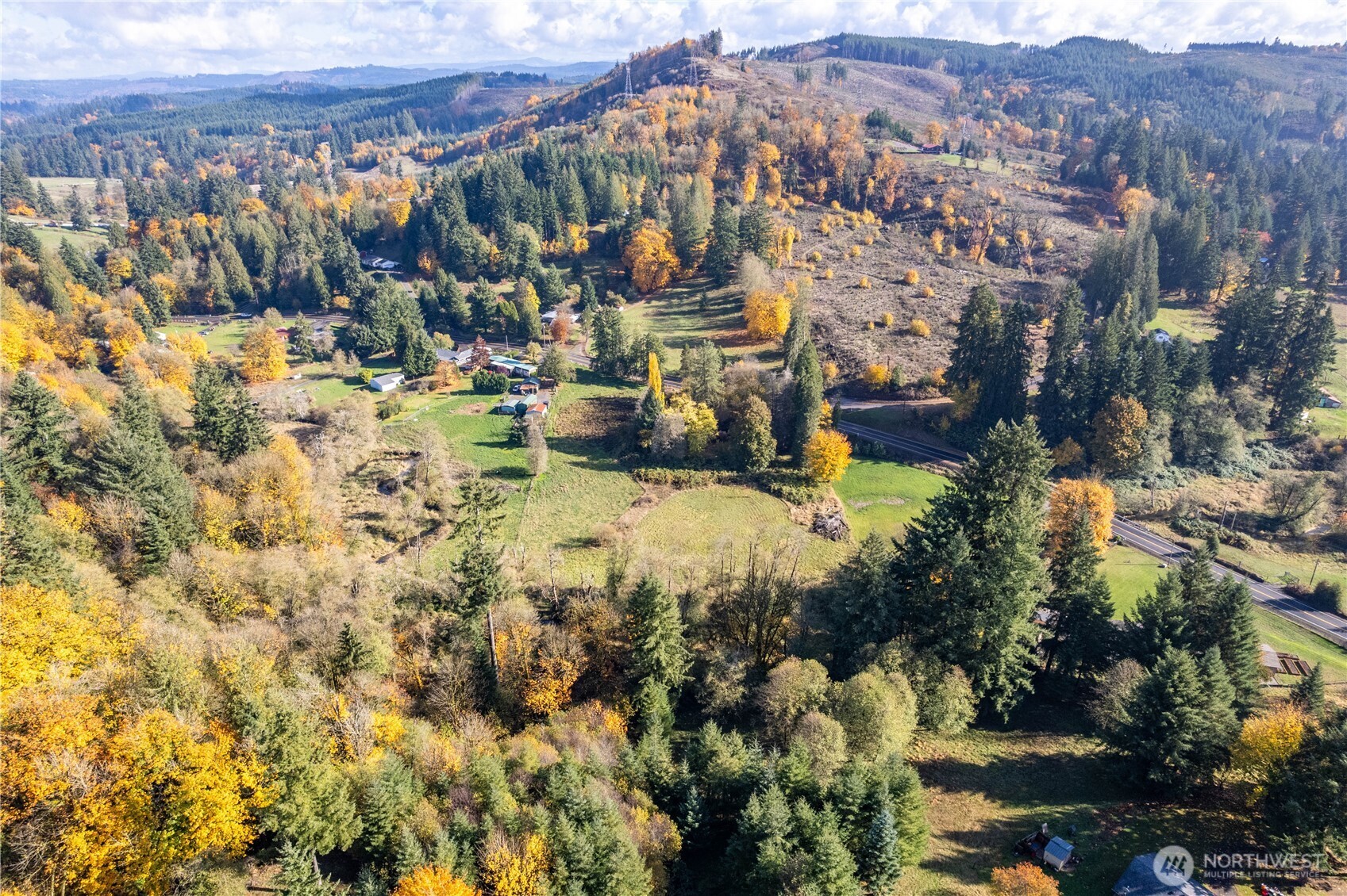 2104 Delameter Road Property Photo 12