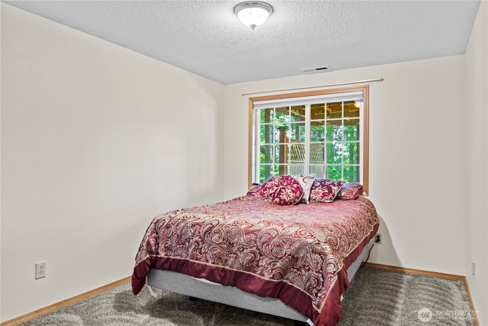 130 Mosswood Lane Property Photo 24
