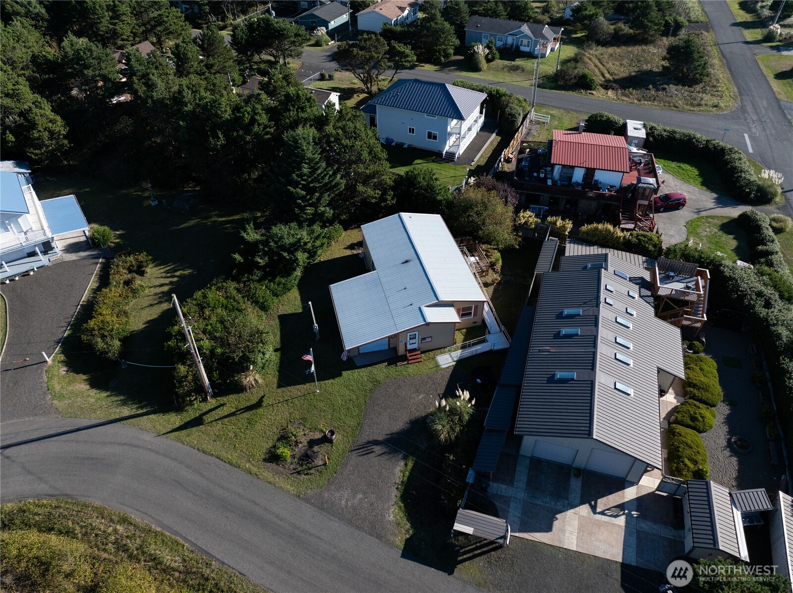 1376 Holand Drive Property Photo 36