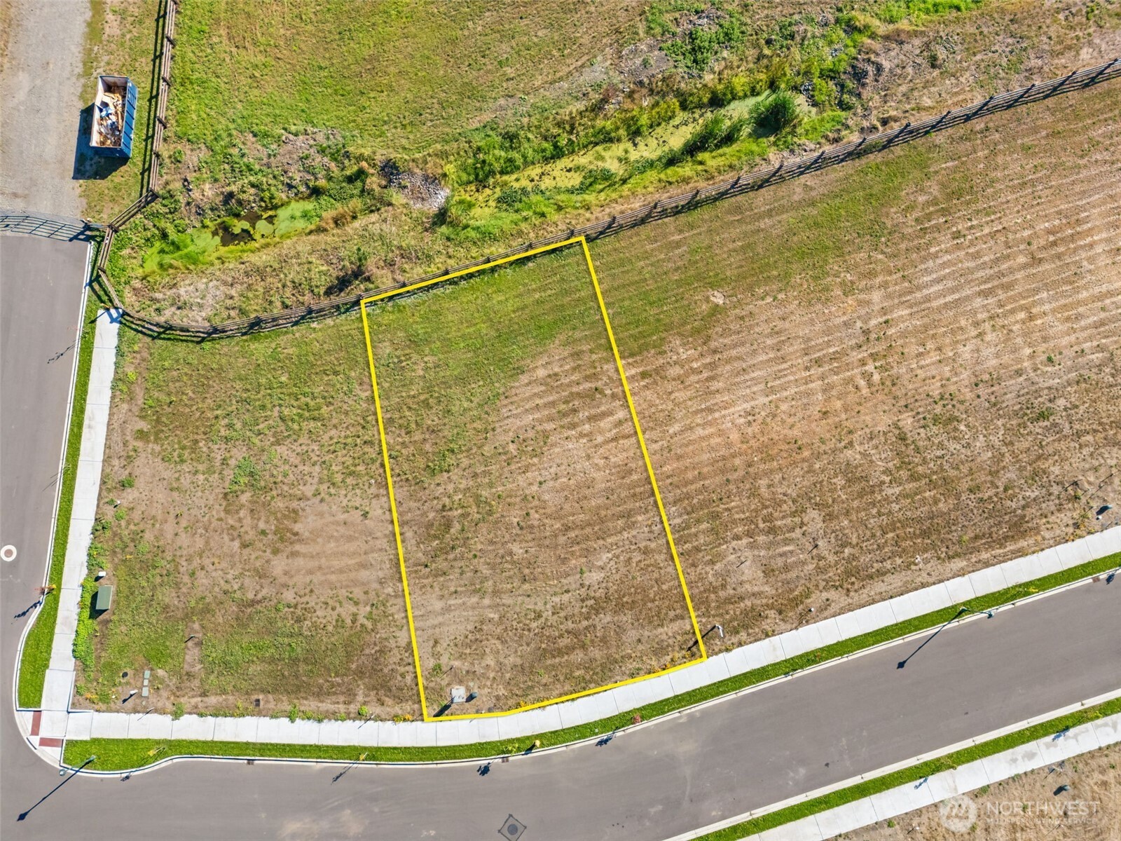 140 Dover Lane Property Photo 1