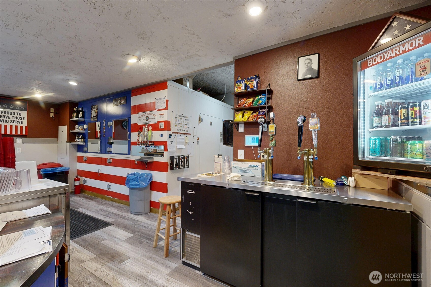 102 N Colville Street Property Photo 32