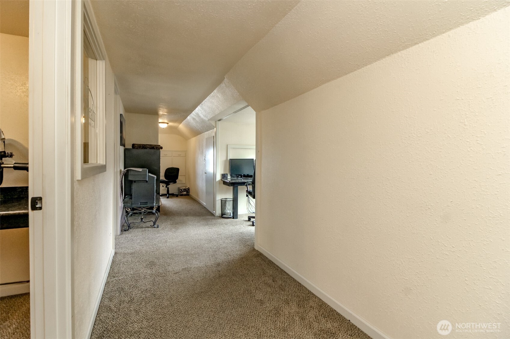 2315 N 30th Street Property Photo 32