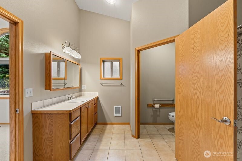 537 Chrisand Lane Property Photo 13
