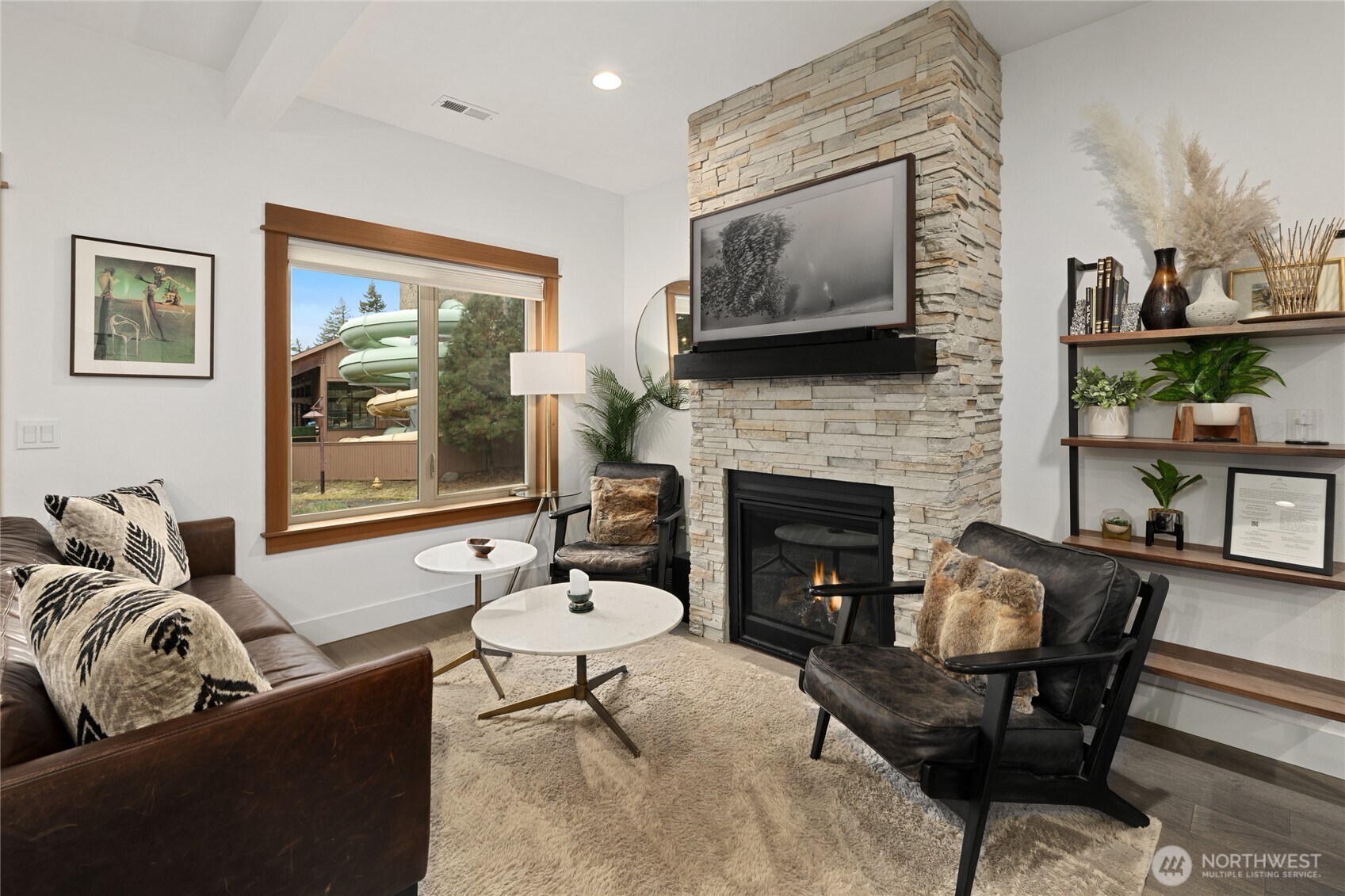140 Wildflower Loop Property Photo 5