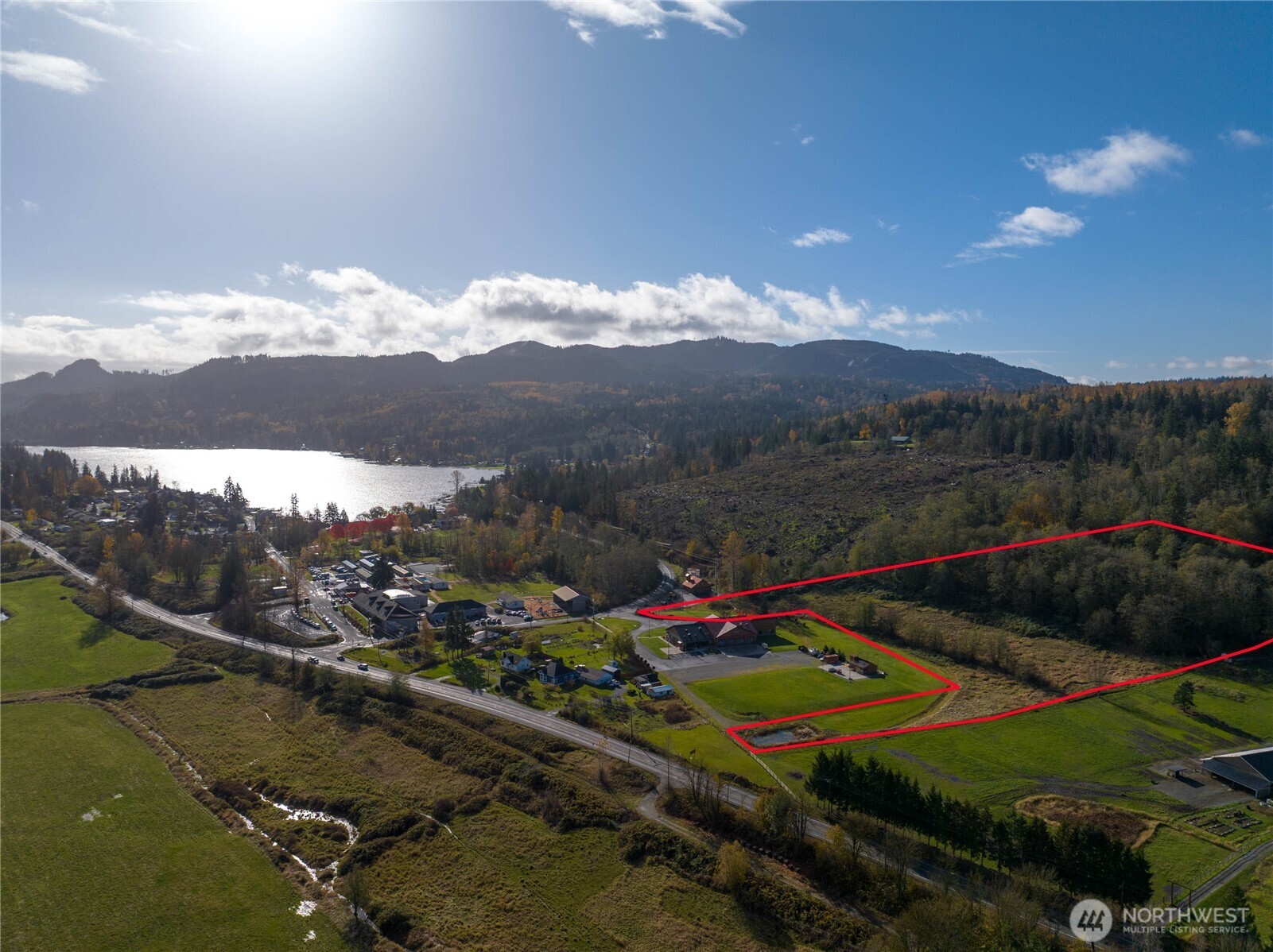 16818 W Big Lake Boulevard Property Photo 2