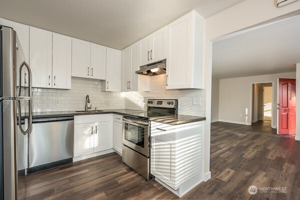 1809 5th Avenue Property Photo 20