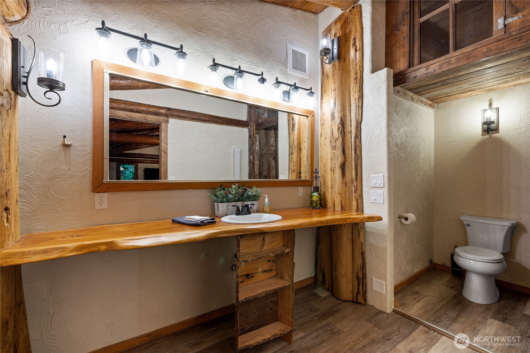 34509 State Route 706 Property Photo 16