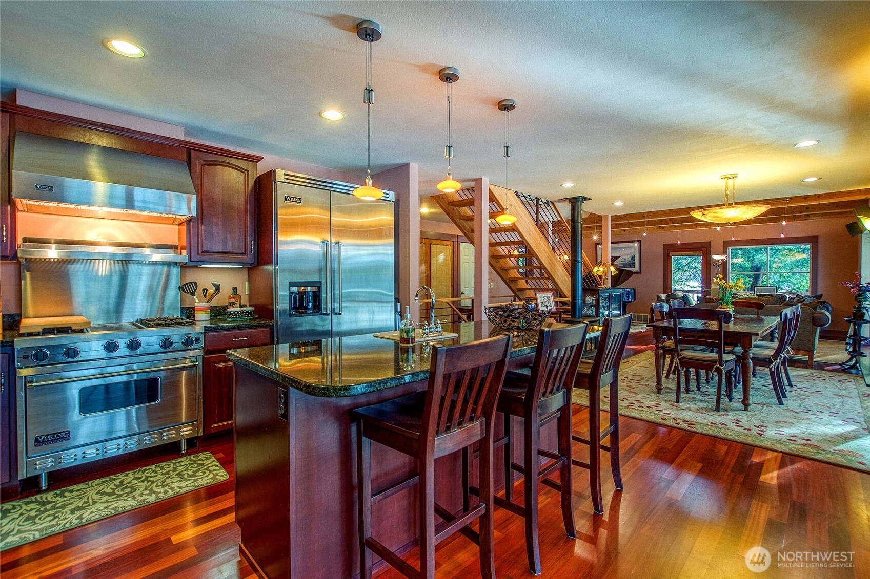 599 Shore Drive Property Photo 11