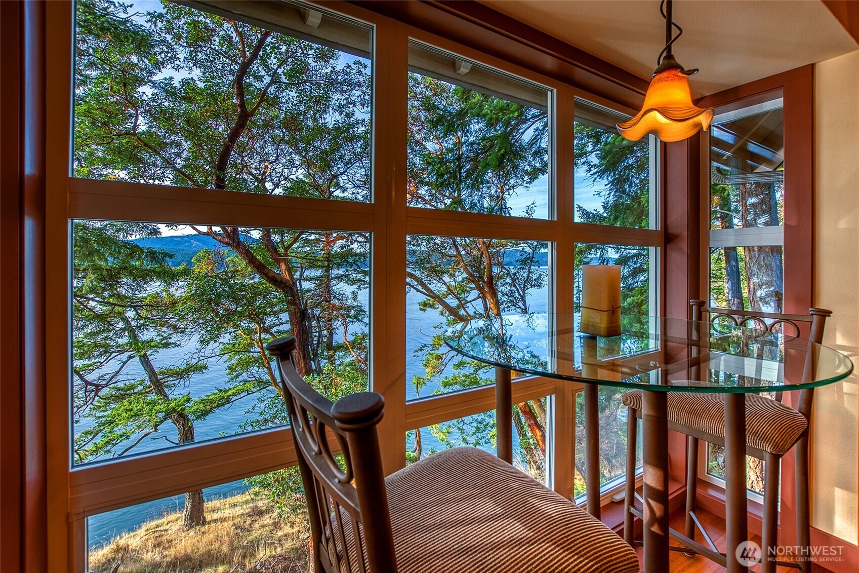 599 Shore Drive Property Photo 14