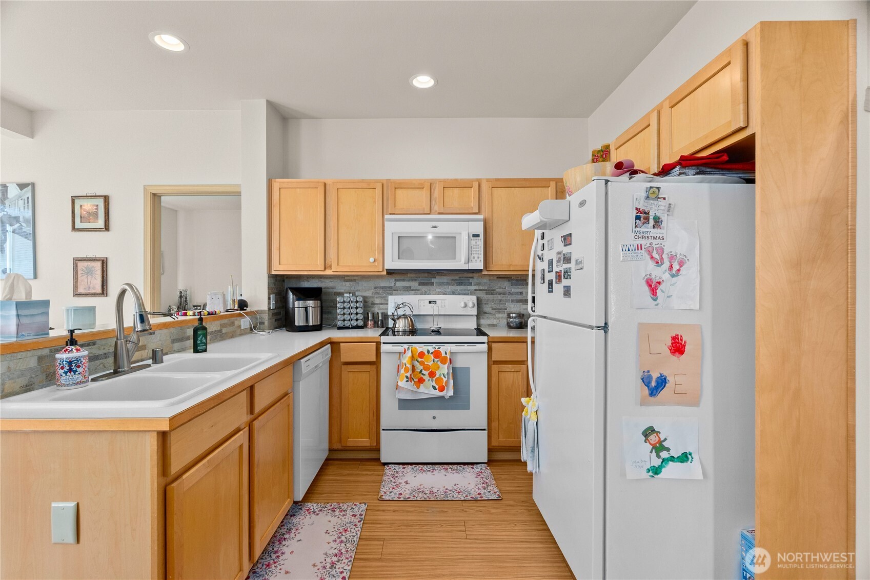 420 Bungalow Drive Property Photo 15