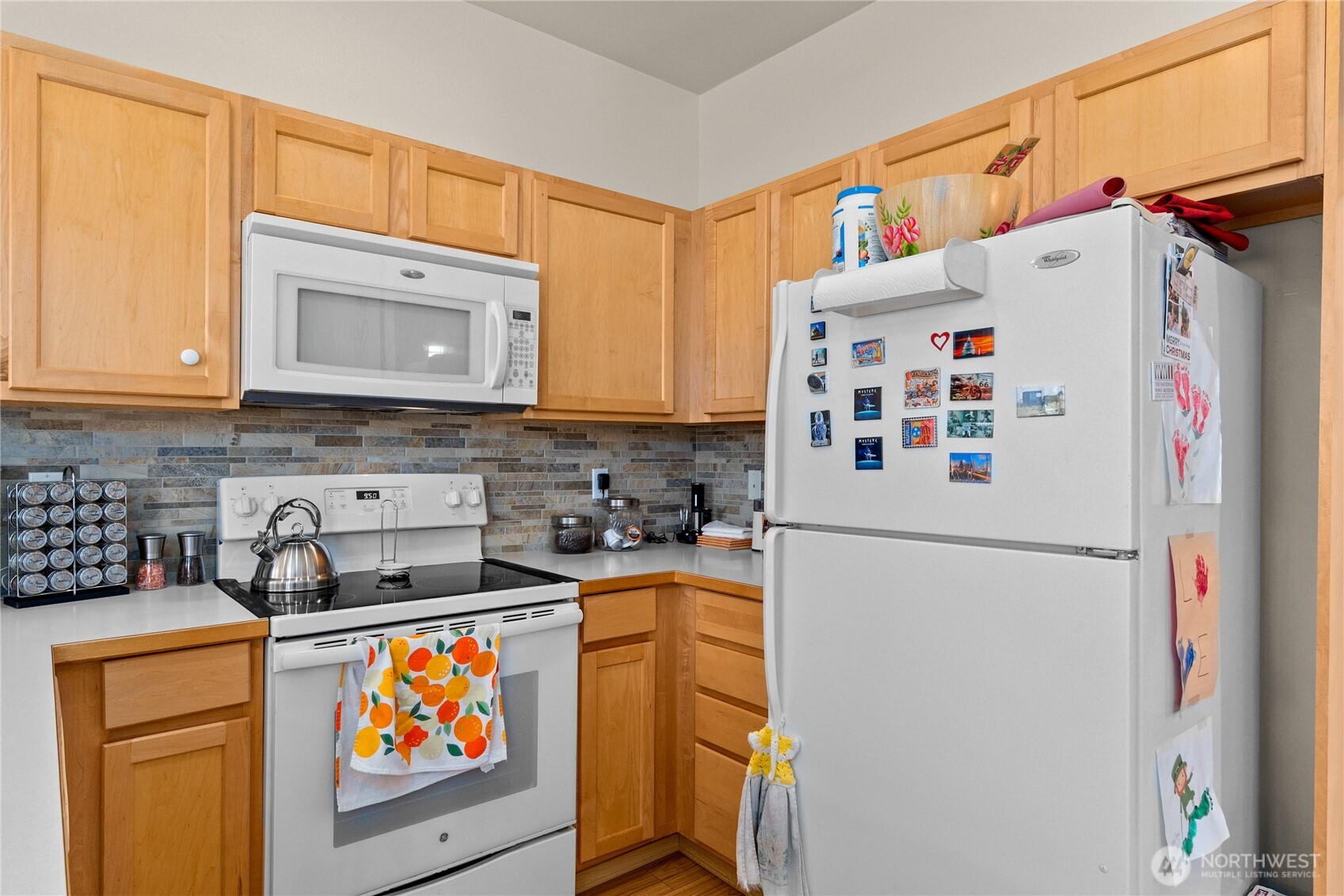 420 Bungalow Drive Property Photo 17