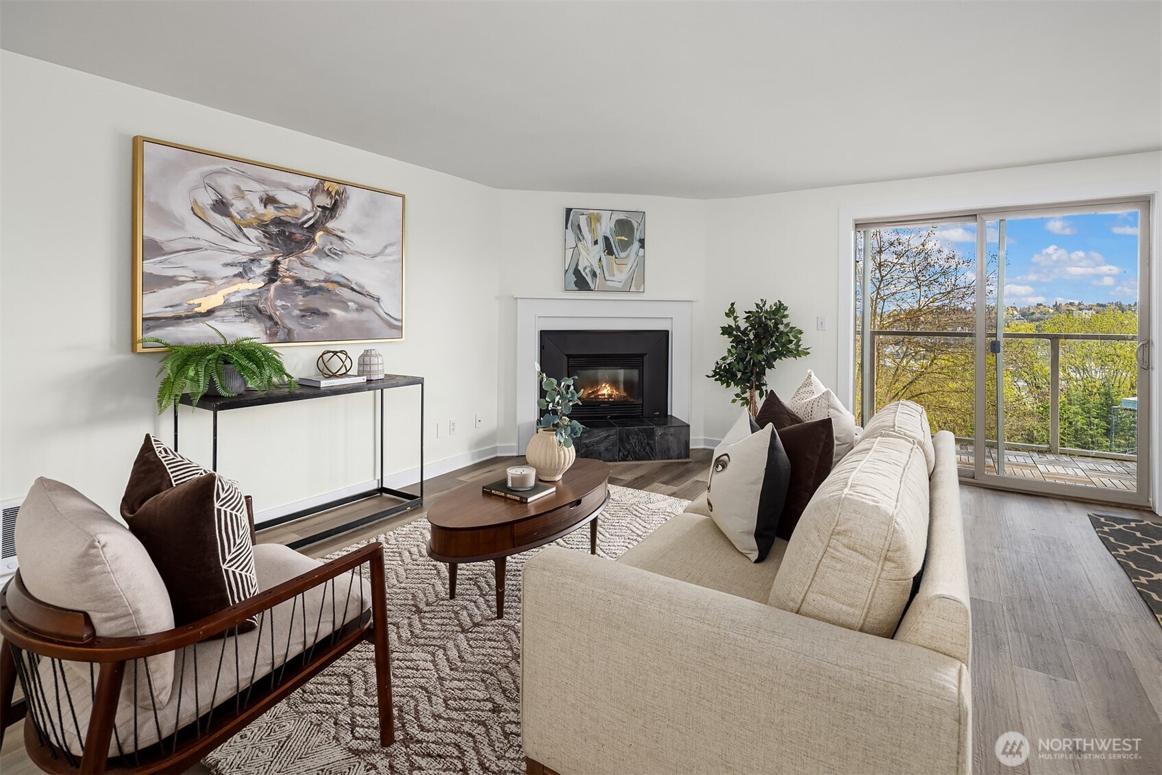 1730 Taylor Avenue 409 Property Photo 1