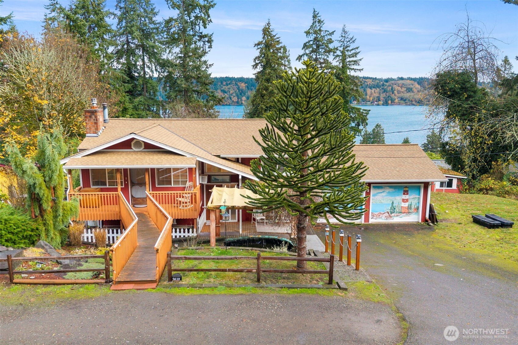 5610 Fern Avenue Property Photo 1