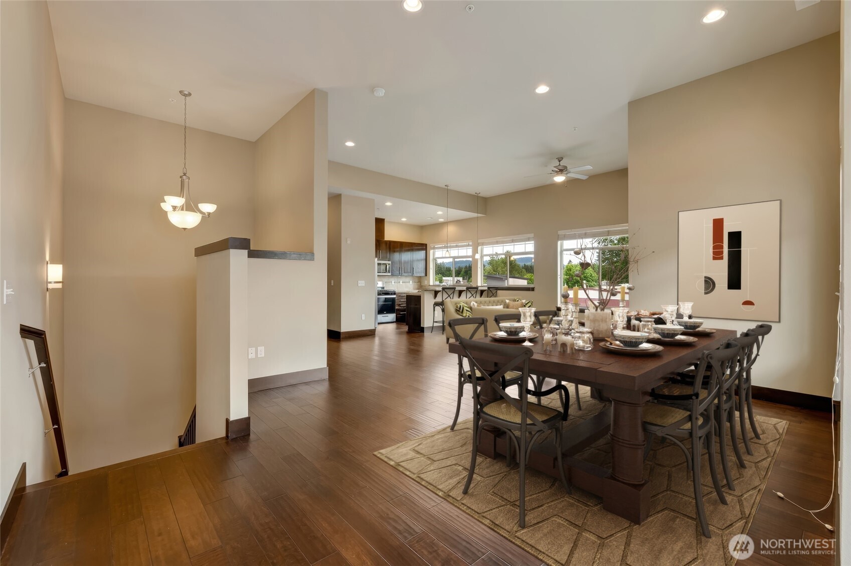 4020 Ne 3rd Place Property Photo 1