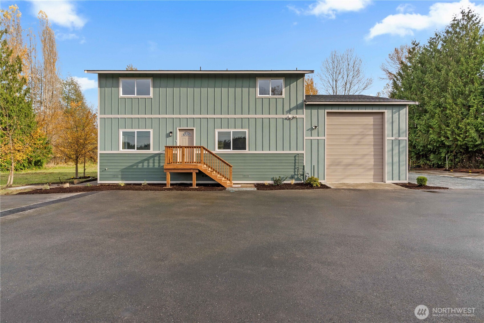 907 Orting Kapowsin Highway Property Photo 29