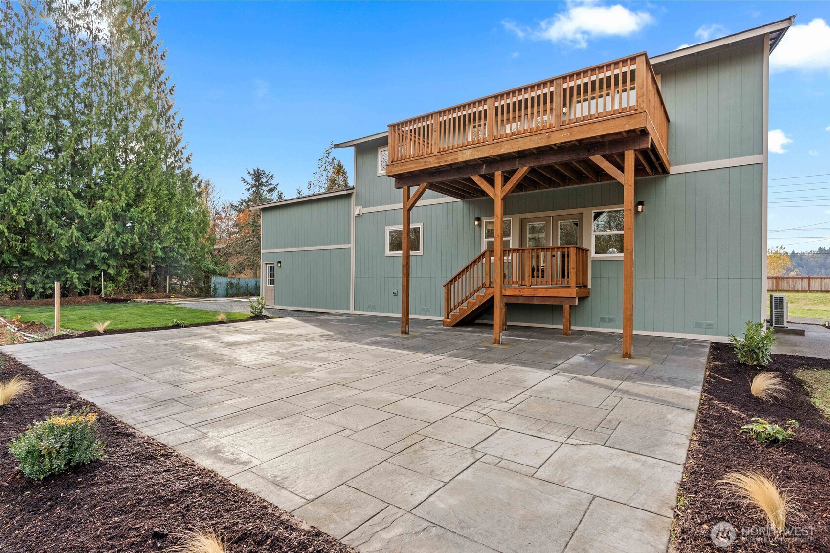 907 Orting Kapowsin Highway Property Photo 32