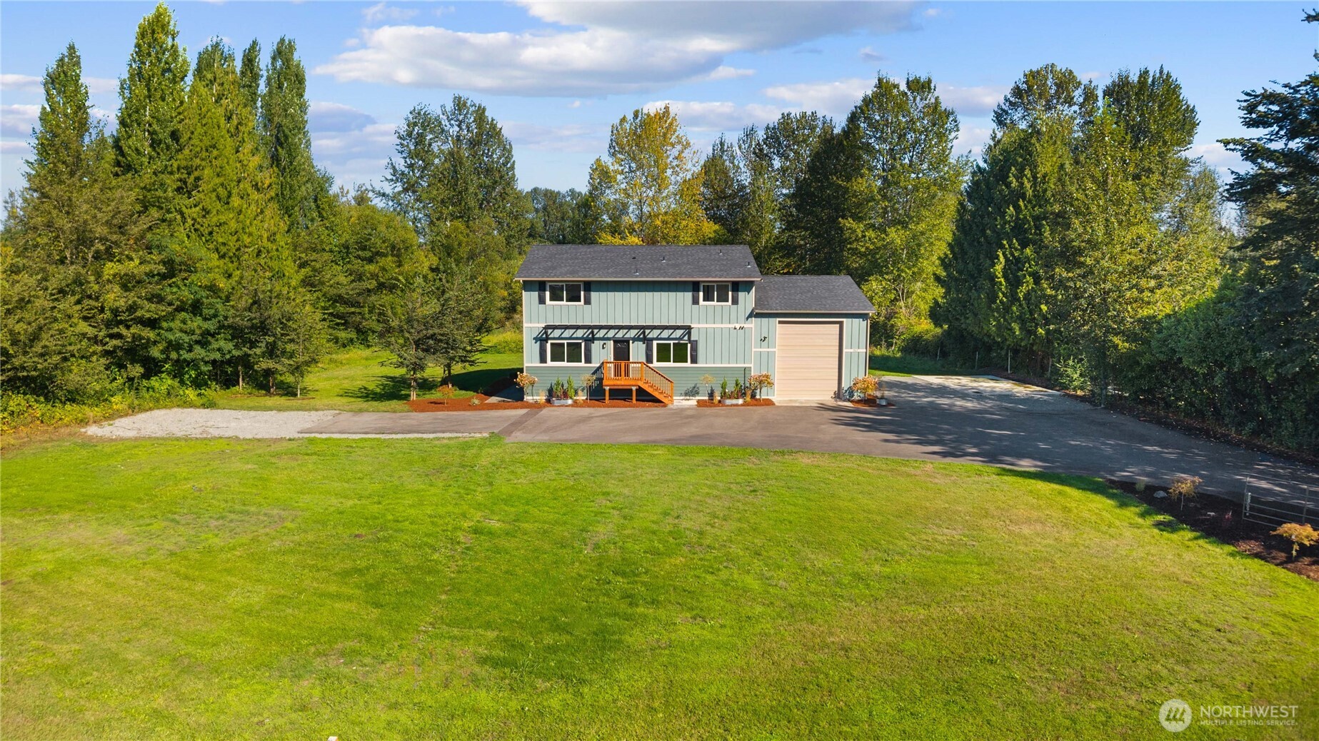 907 Orting Kapowsin Highway Property Photo 38