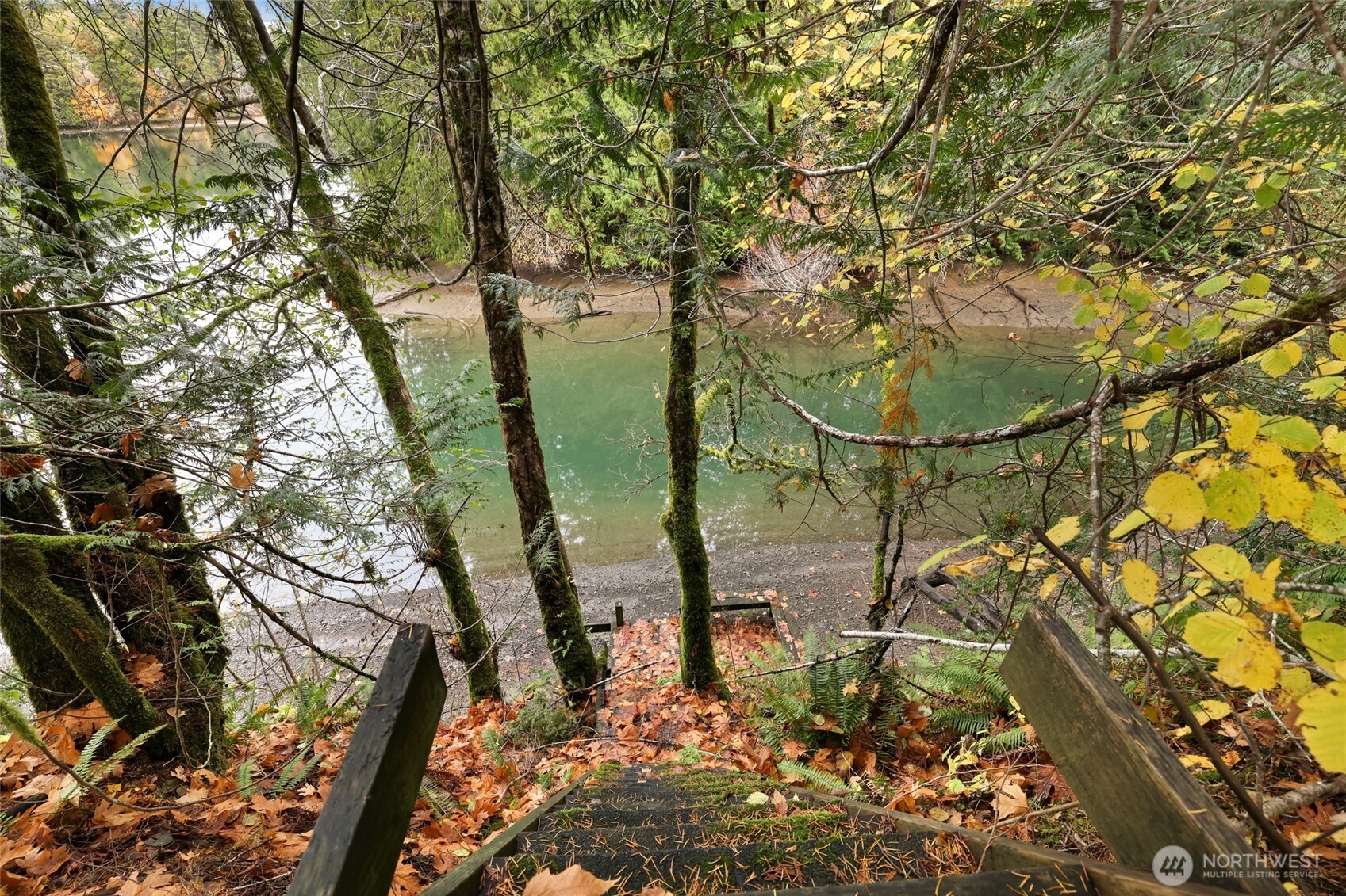 3093 Se Kamilche Point Road Property Photo 3