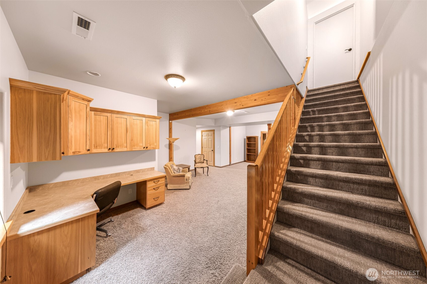 1660 Eastwood Way Property Photo 21