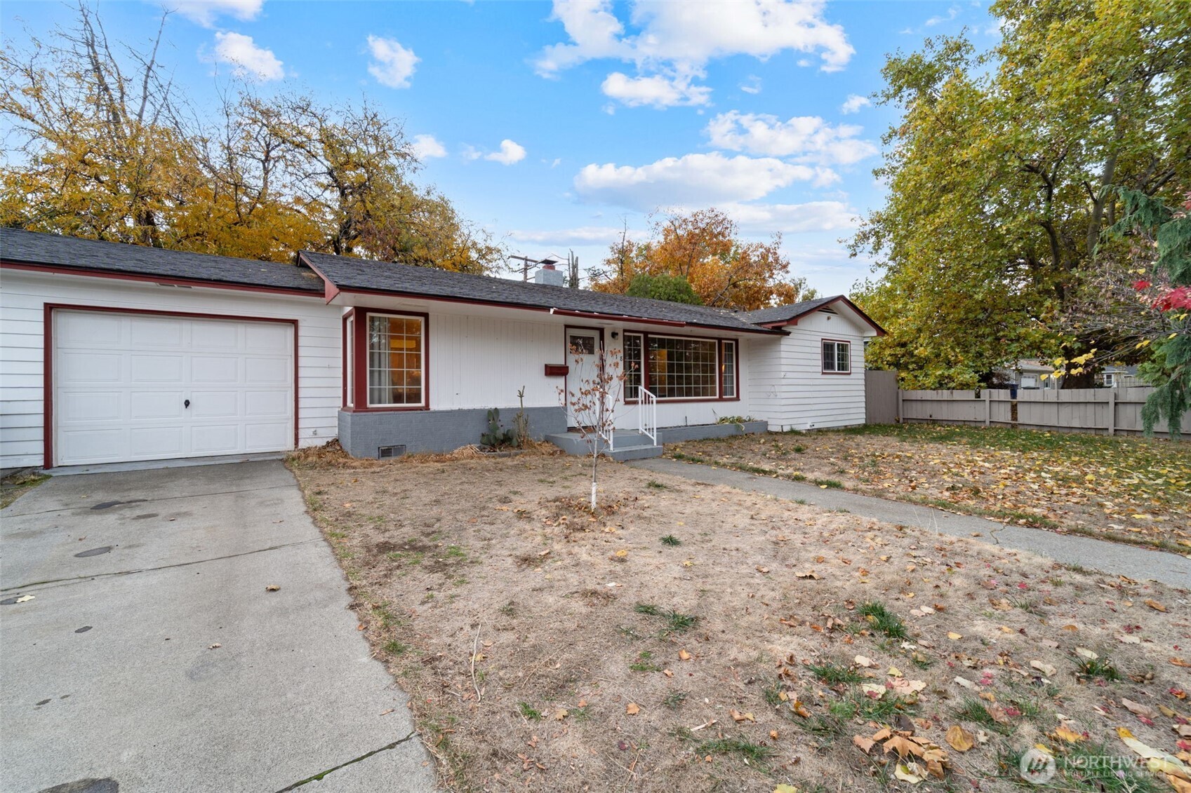 1918 Pike Avenue Property Photo 1