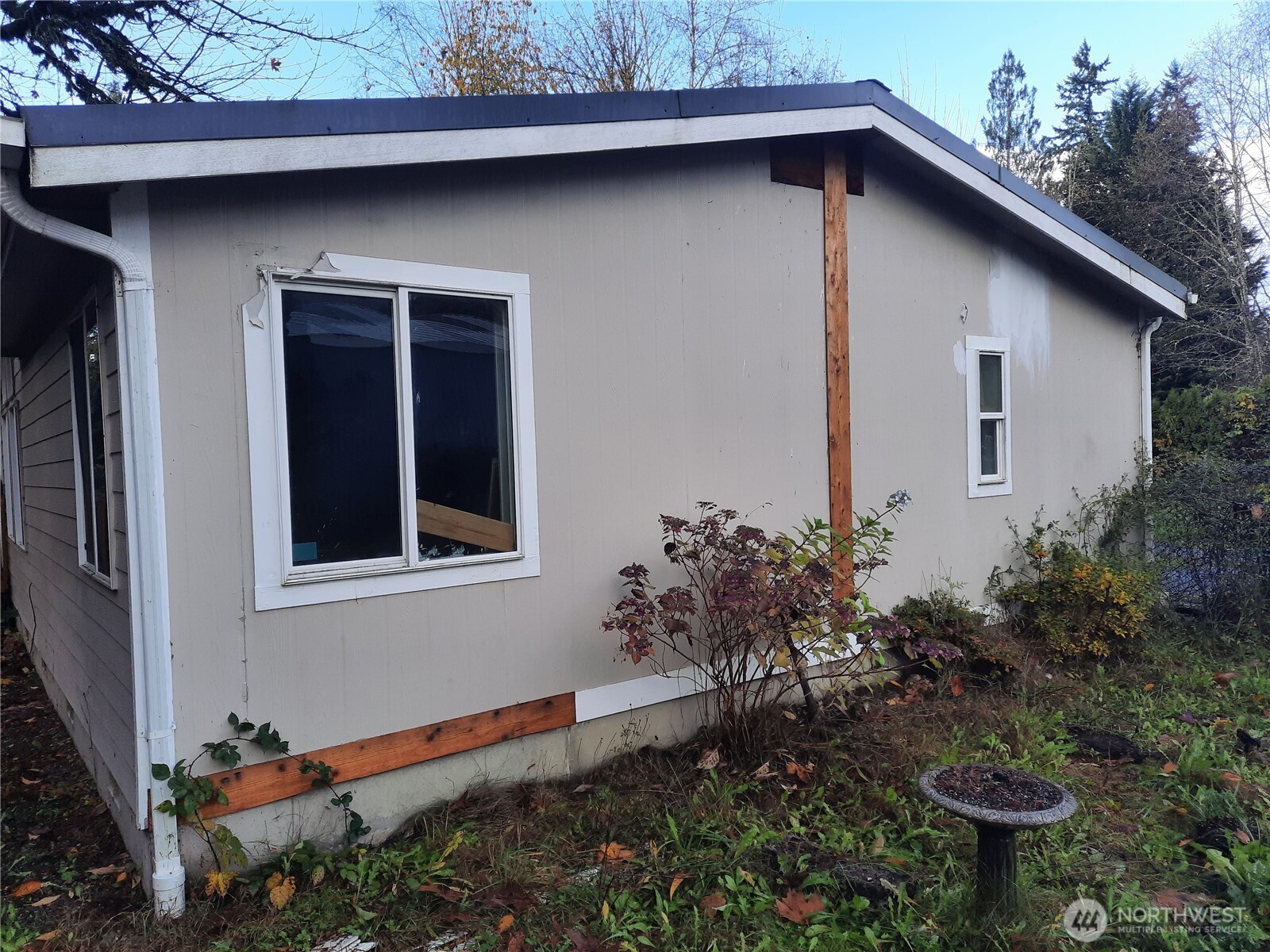 9202 Thunderbird Lane Property Photo 3