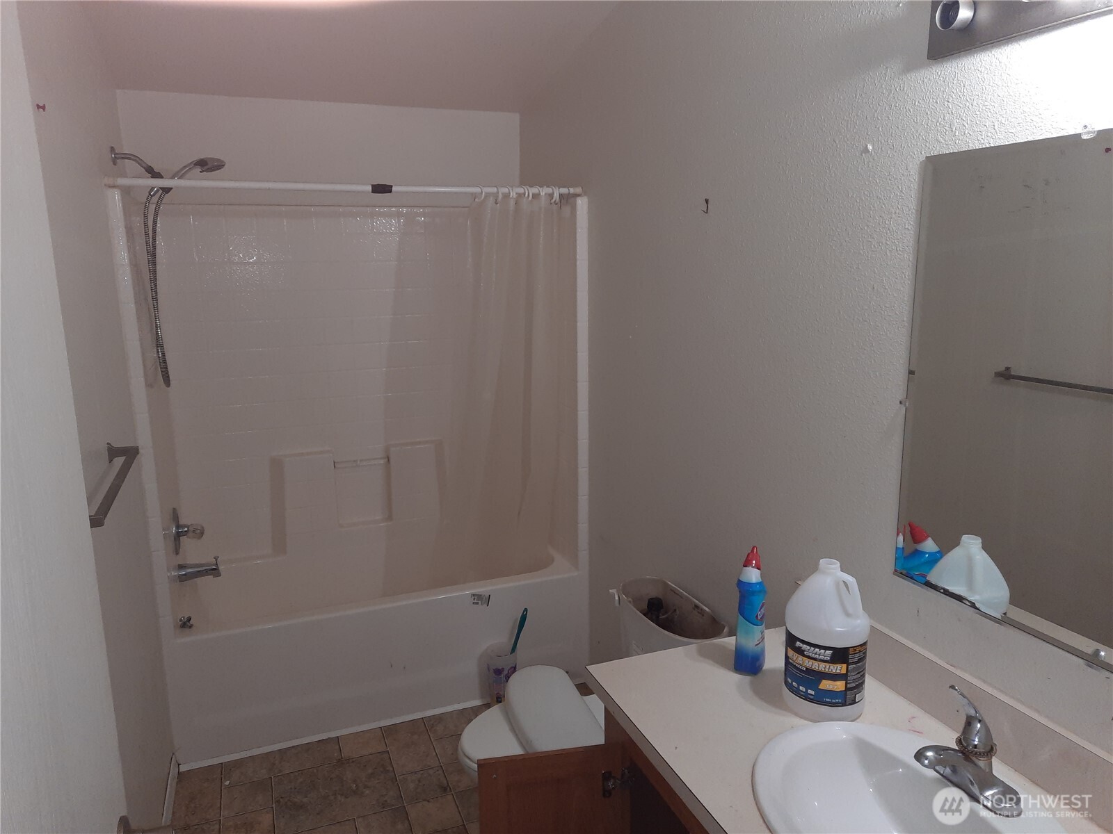 9202 Thunderbird Lane Property Photo 8