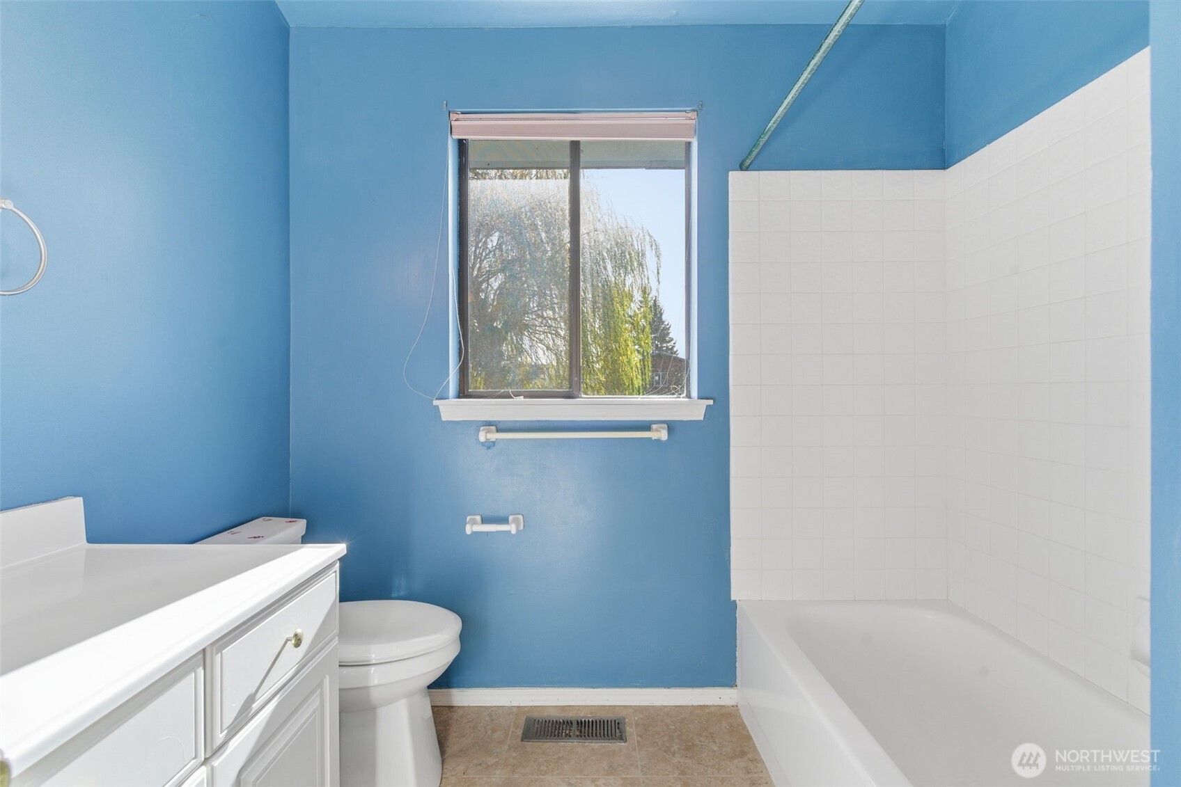 80 Ne Brook Place Property Photo 15