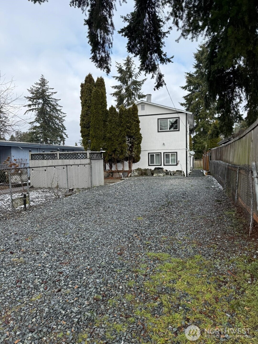 3730 Sw 99th Street Property Photo 18
