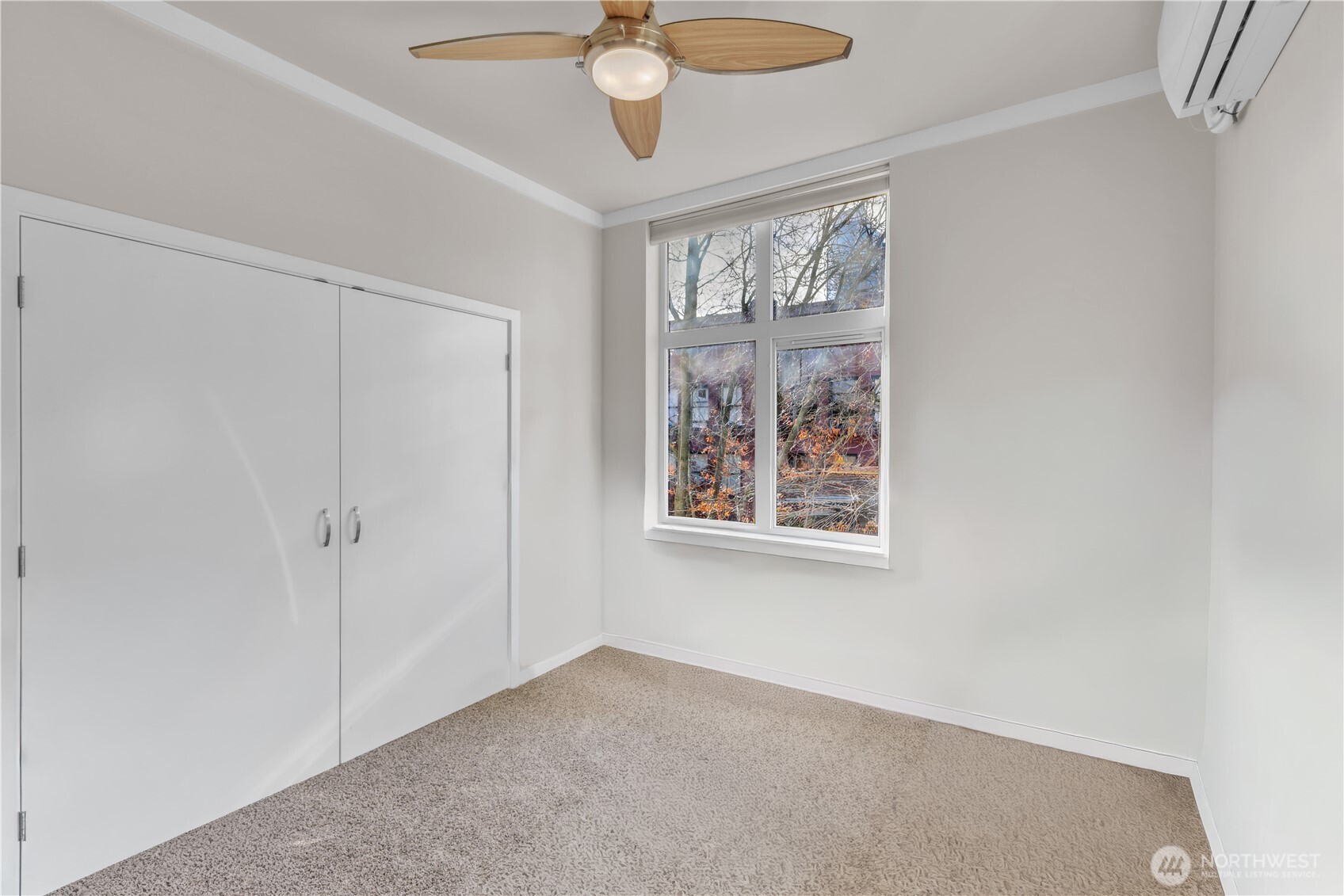 303 E Pike Street 603 Property Photo 21