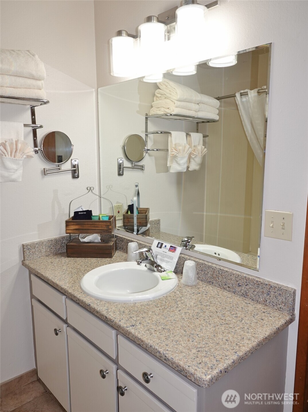 643 Ocean Shores Boulevard 303 Property Photo 24