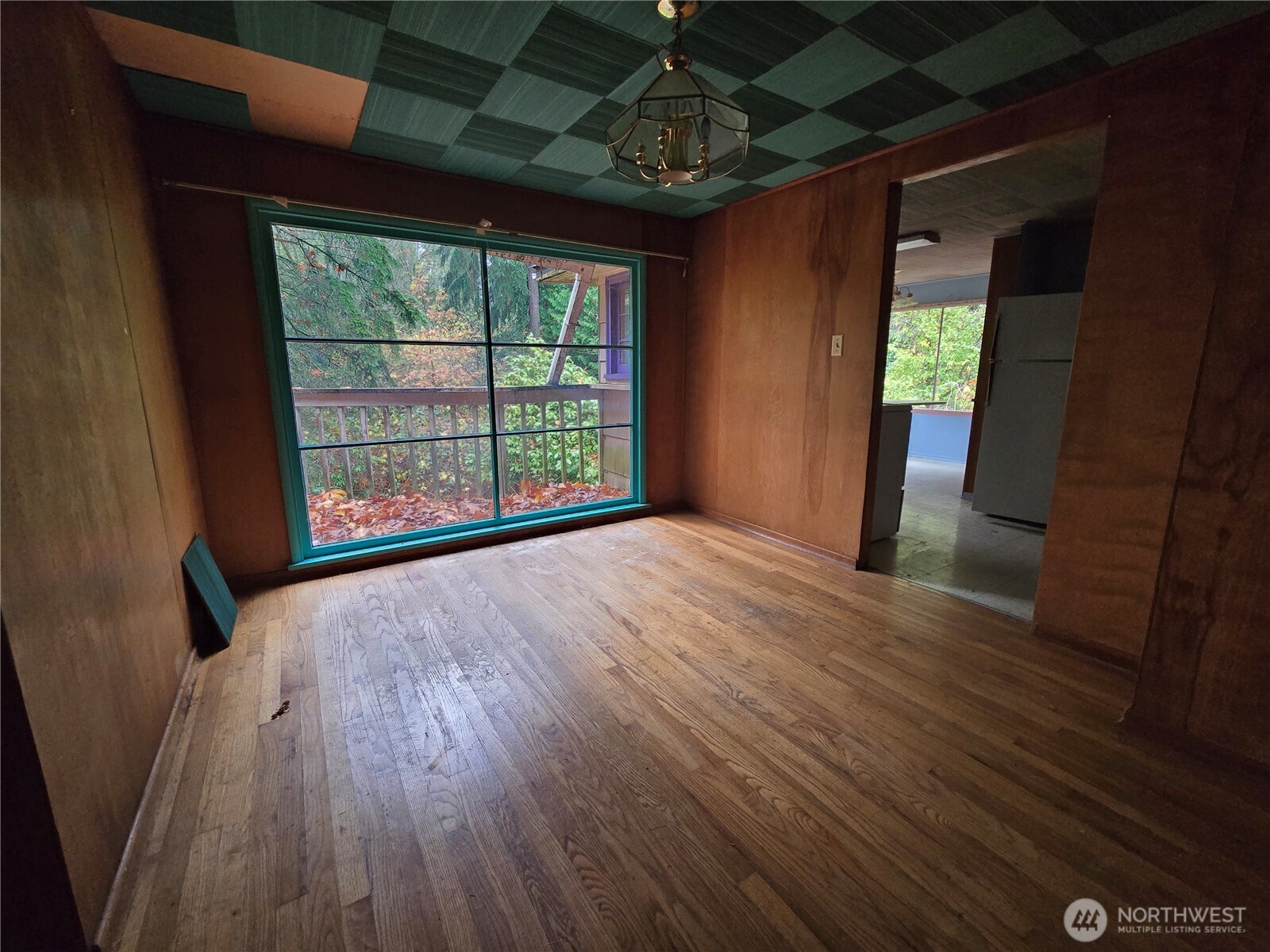 10415 Slater Avenue Property Photo 15