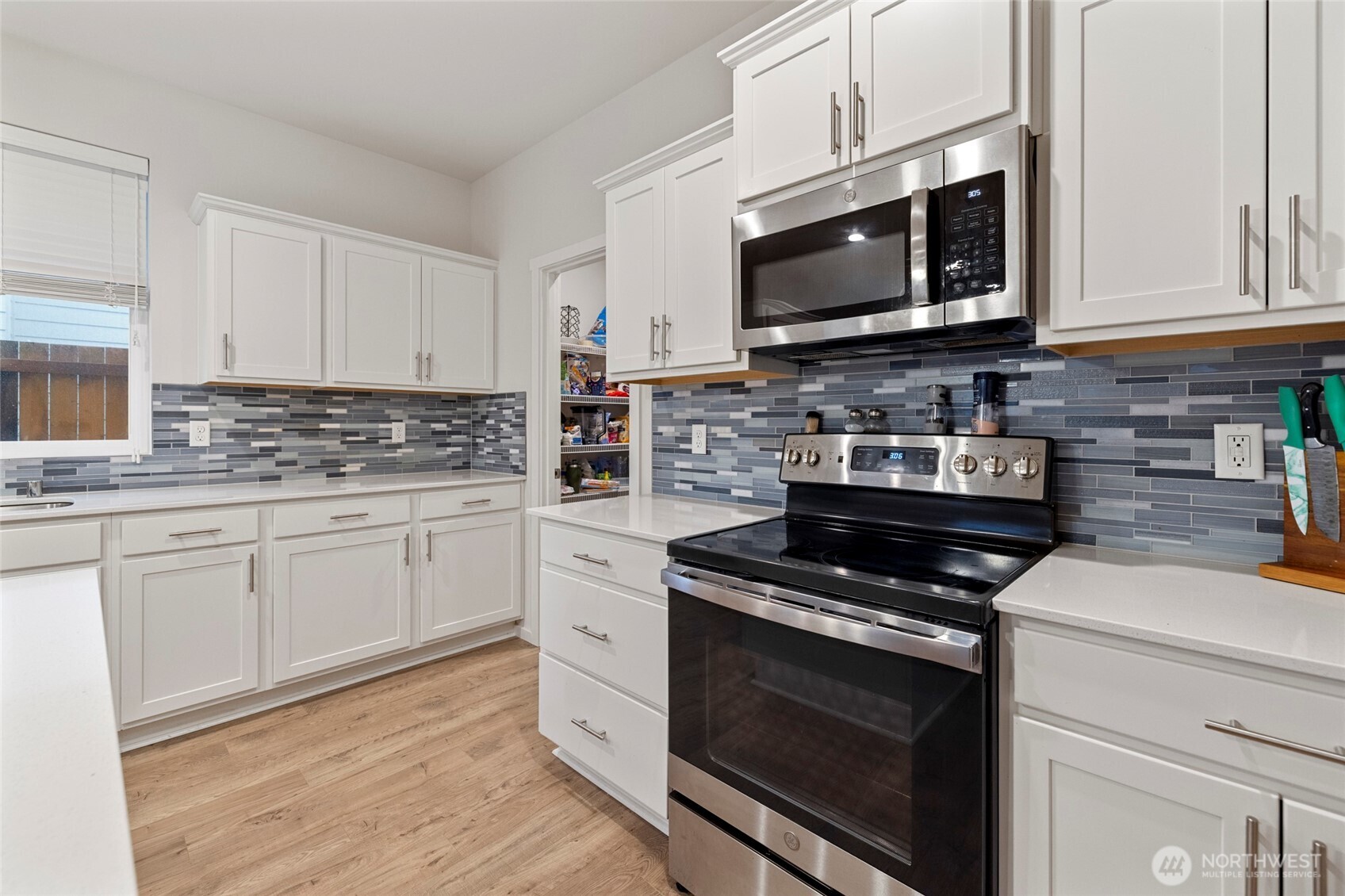 2113 Lancaster Drive Property Photo 13