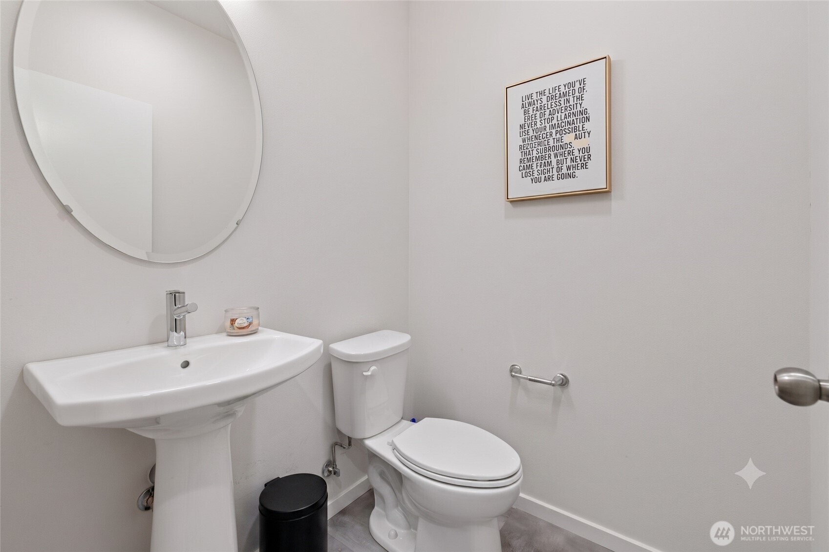 2113 Lancaster Drive Property Photo 28