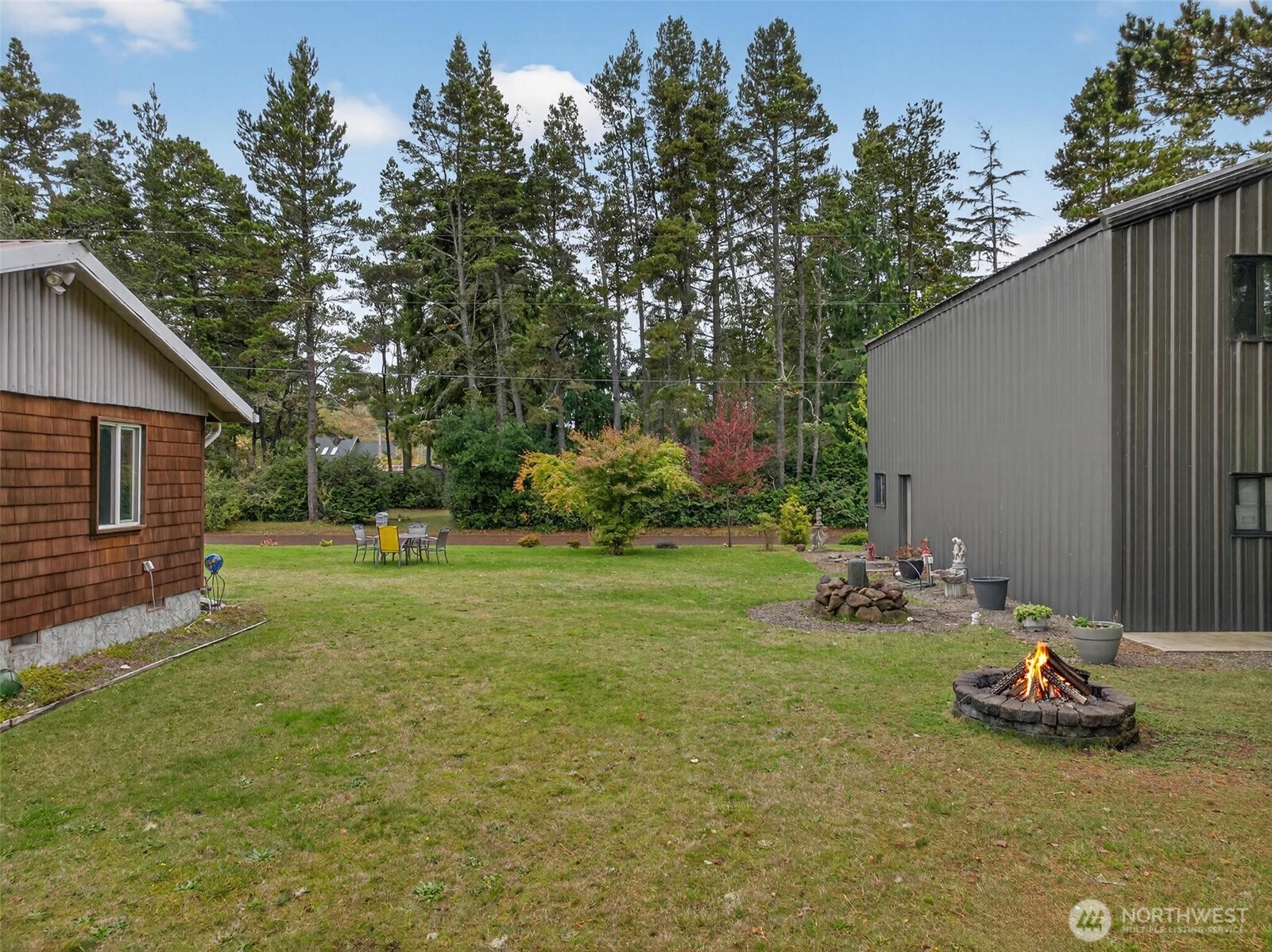27501 R Lane Property Photo 8
