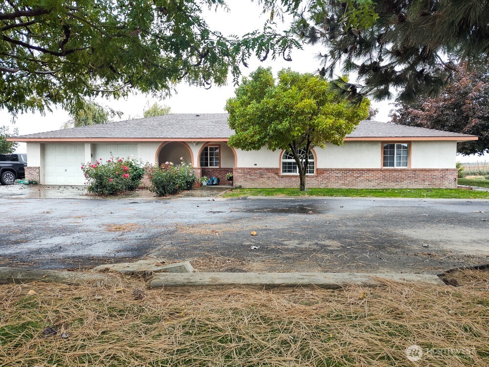 12749 Sw Dodson Road Property Photo 1