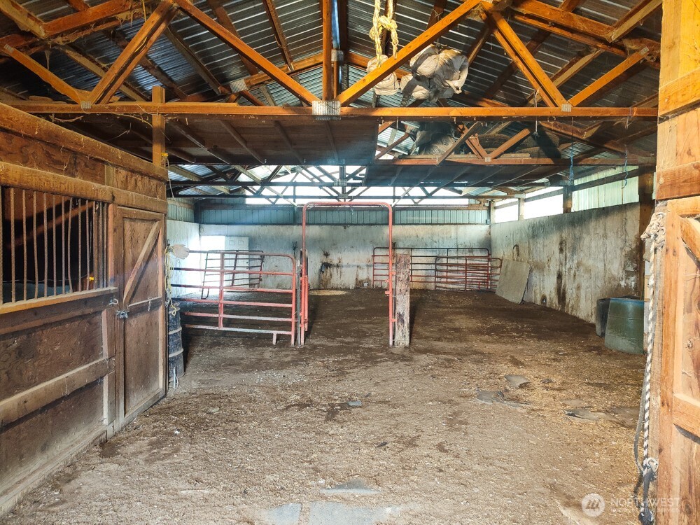 12749 Sw Dodson Road Property Photo 24