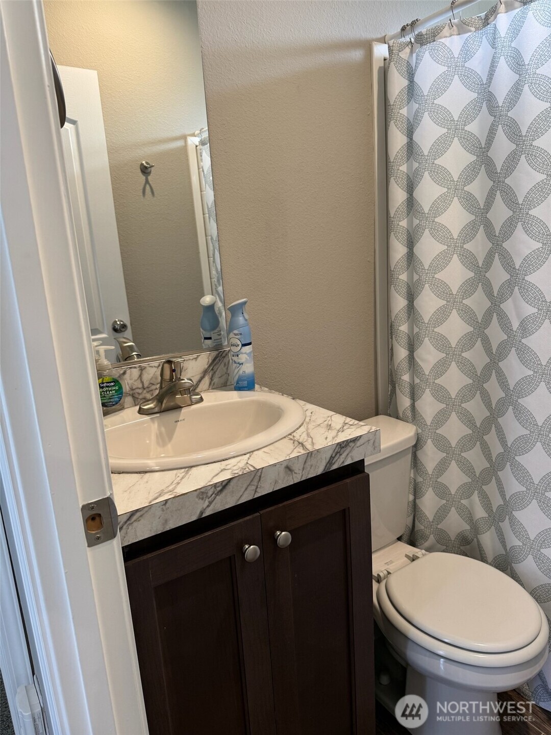 545 Hendricks Street 10a Property Photo 8