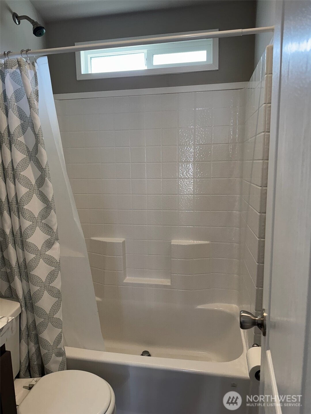 545 Hendricks Street 10a Property Photo 9