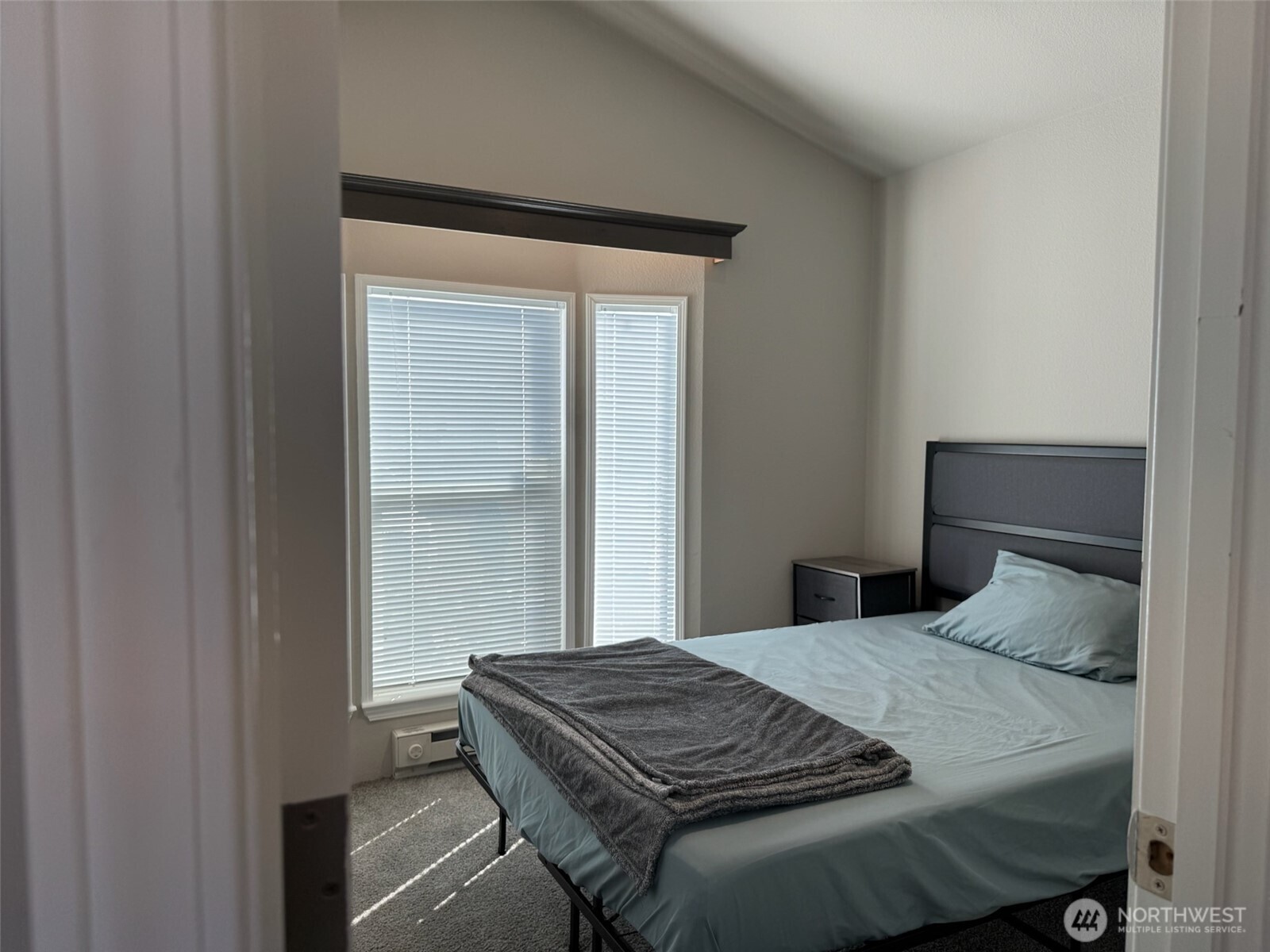 545 Hendricks Street 10a Property Photo 11