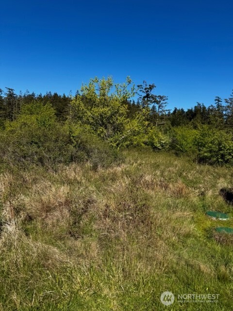 16 Airport Perimeter Way Property Photo 2