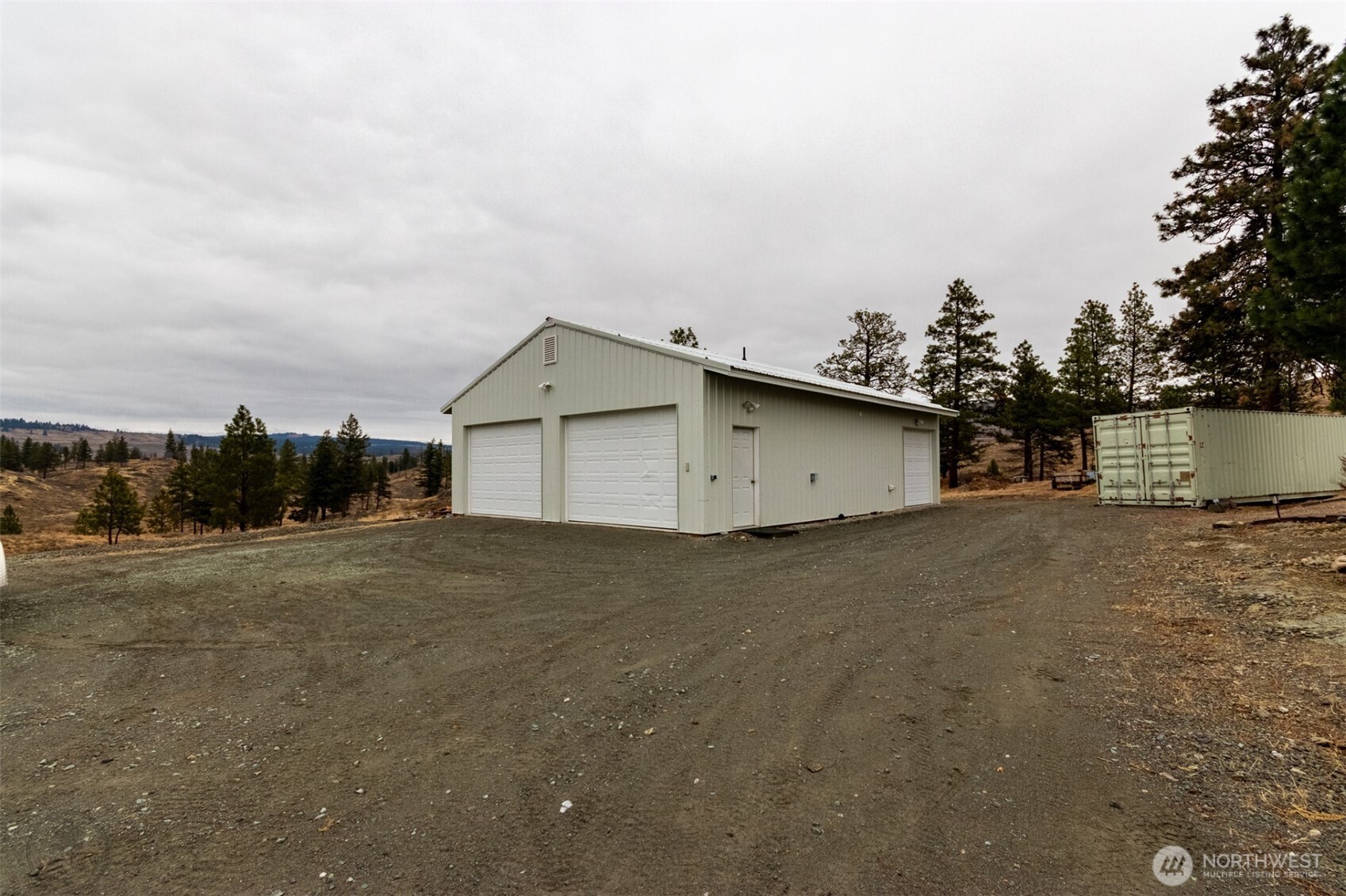 182 Point Drive Property Photo 17