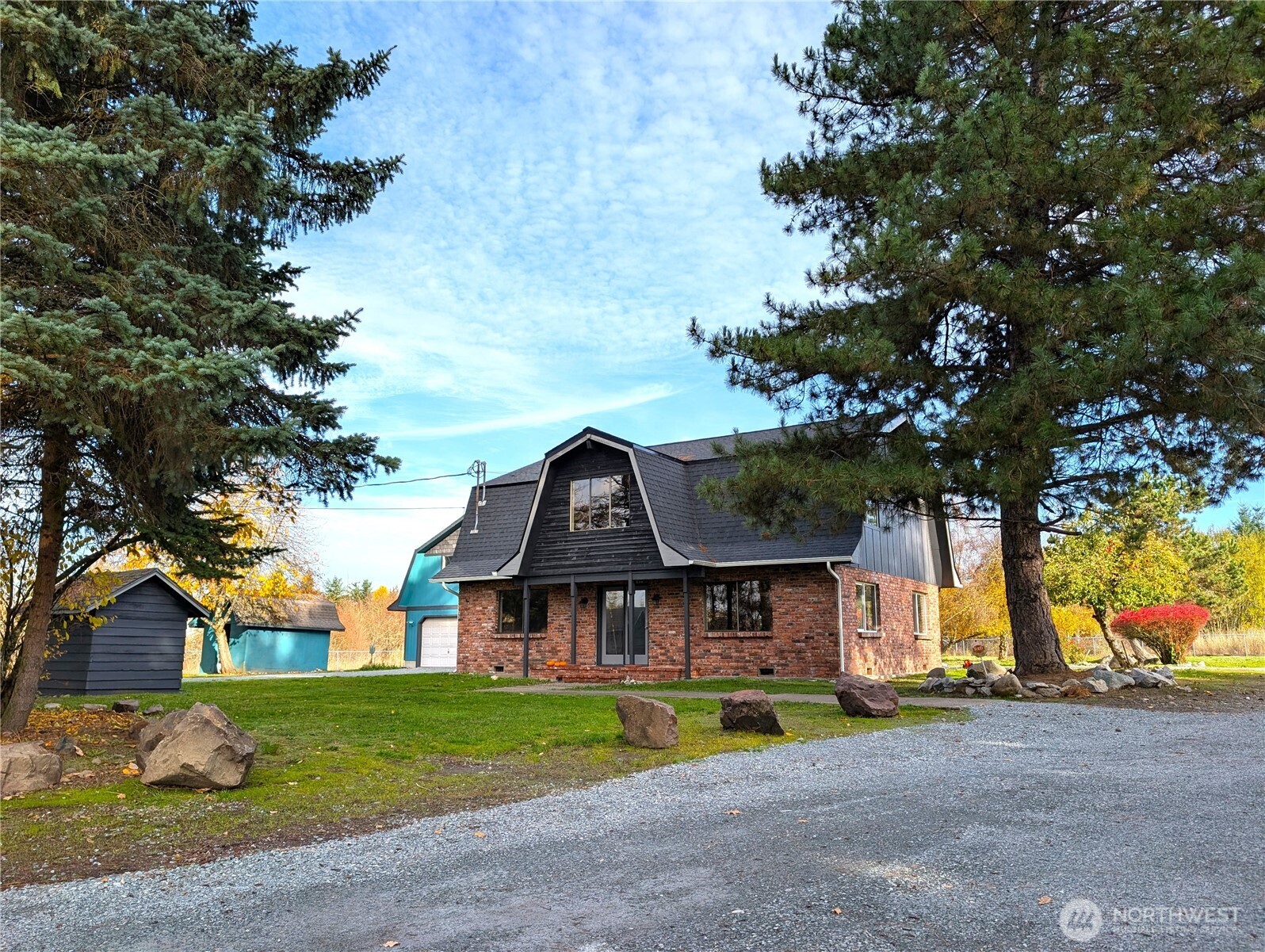 19503 22nd Avenue Property Photo 3