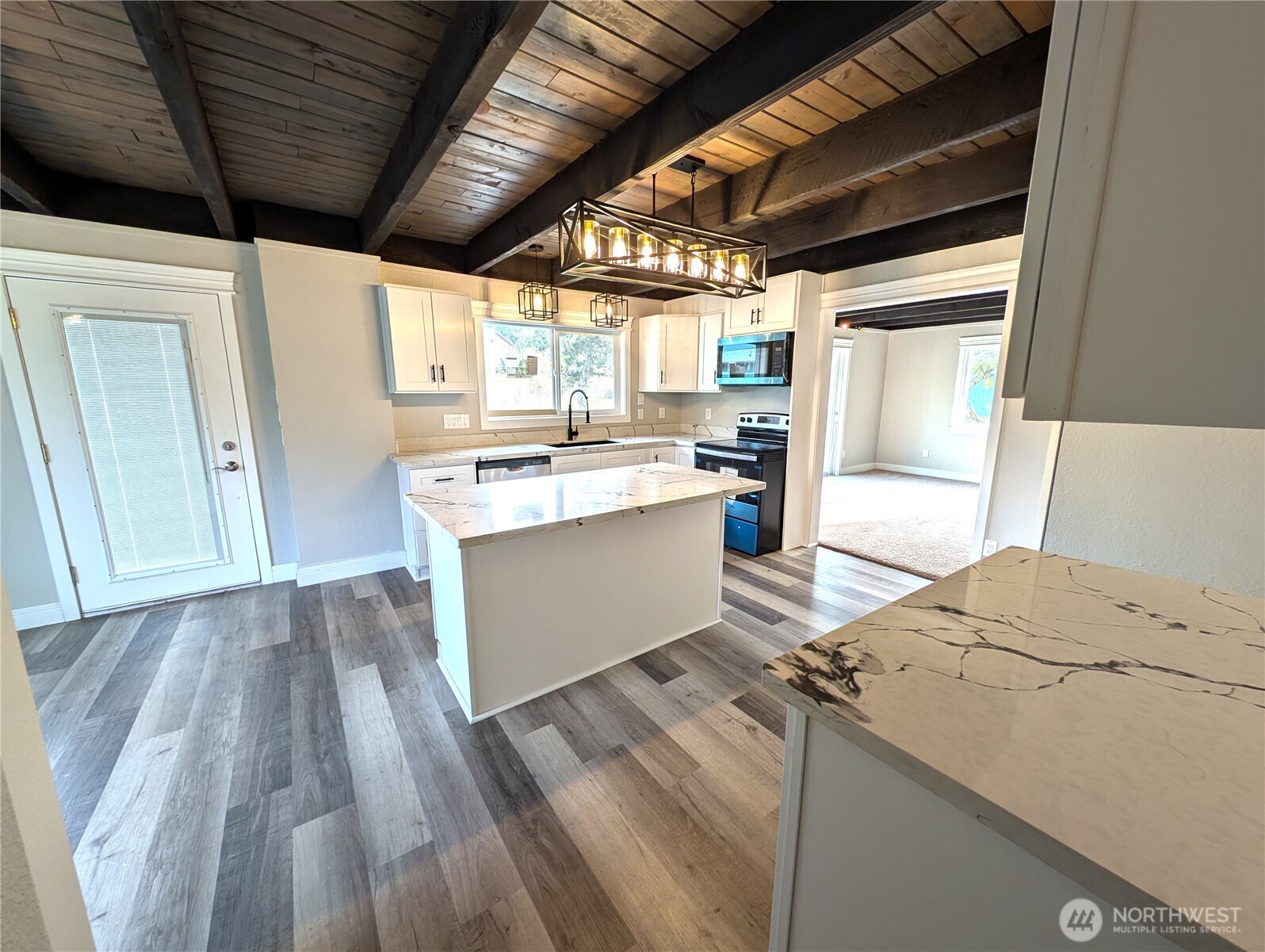 19503 22nd Avenue Property Photo 11