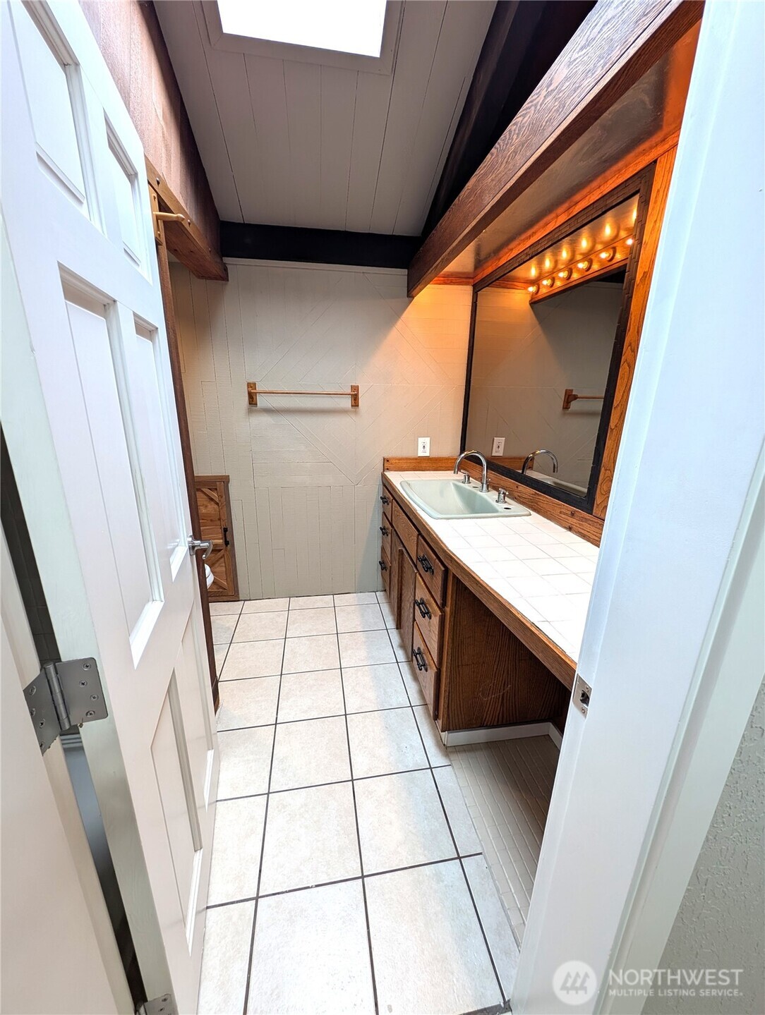 19503 22nd Avenue Property Photo 28