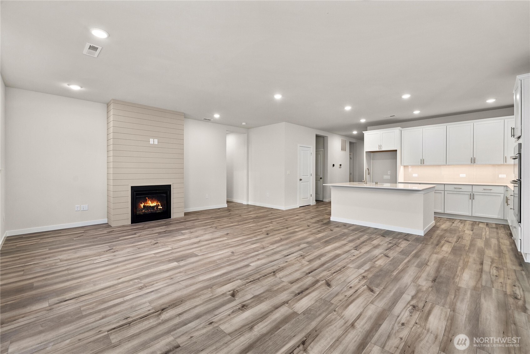 4203 Sw Rustler Street Property Photo 6